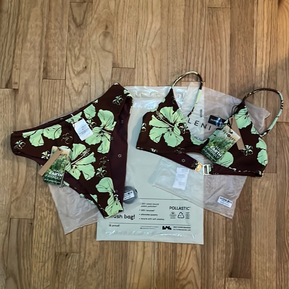 NWT Leni Swims bikini set